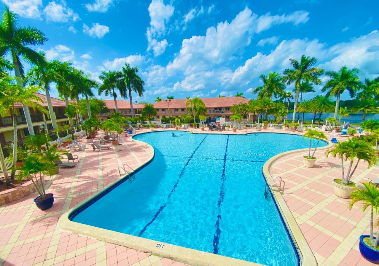 Royal Inn Hotel Royal Palm Beach Eksteriør bilde